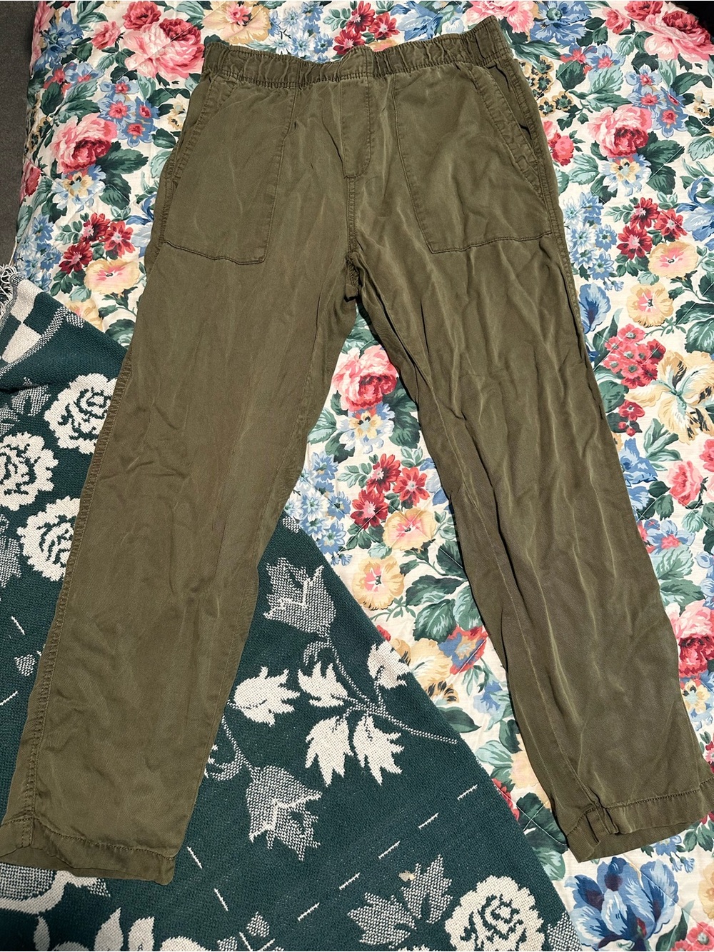 GAP Olive Green Pants with Elastic Waist